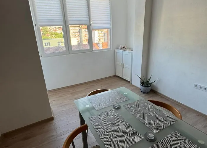 Rosa דירה גברובו